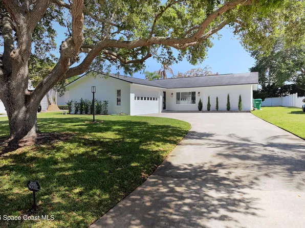 1162 Samar Rd, Cocoa Beach, FL 32931