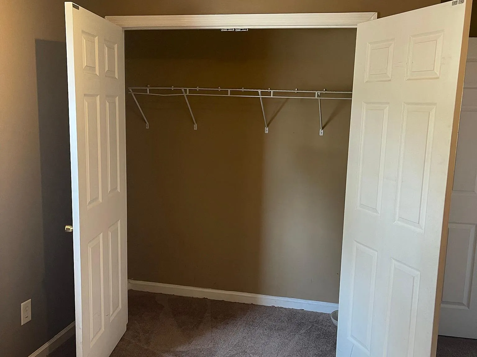 2 bed, 795 sqft, $1,200 — Photo 3