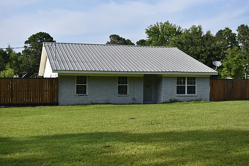 13925 Calhoun Rd Photo 1