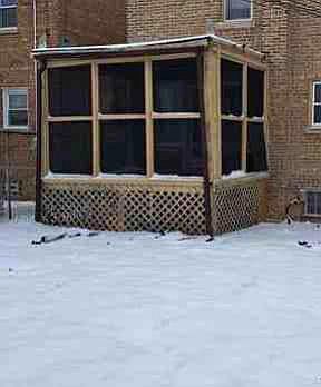 3rd image of 10048 S Rhodes Ave