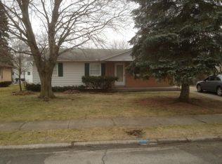 2522 Gordon Cir, South Bend, IN 46635