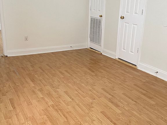 3rd image of 2234 Lapeyrouse St #2234