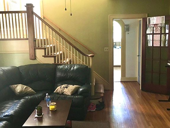 5th image of 114 W 2nd Ave #114