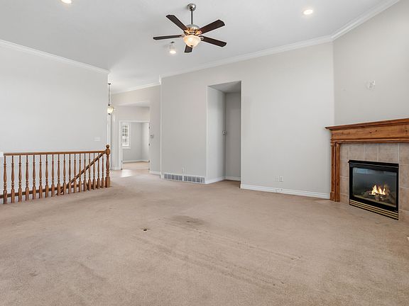 4th image of 11923 Cottage View Ln