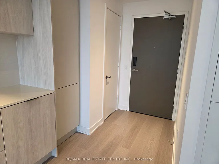 448 Burnhamthorpe Rd W #4307 — Photo 9