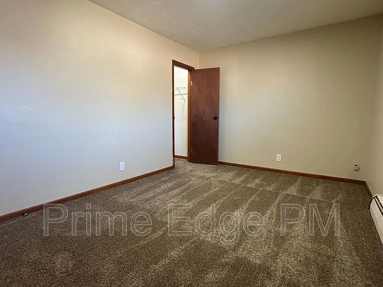 4900 Huntington Ave #4 — Photo 15