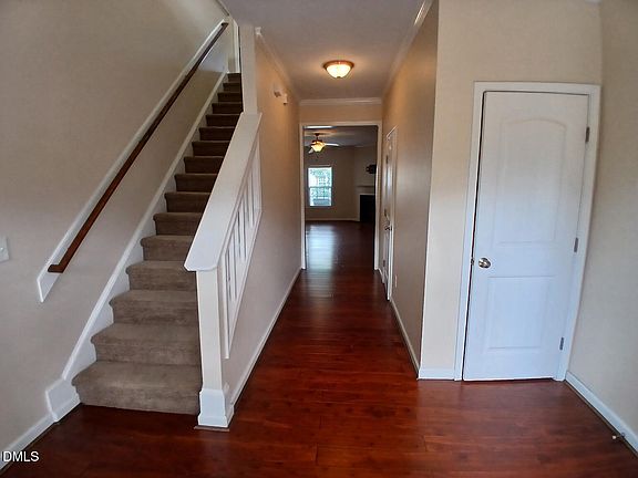 2nd image of 117 Station Dr
