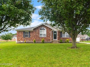 405 Forest Ridge Dr, Mount Washington, KY 40047