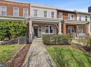 719 Irving St NW, Washington, DC 20010