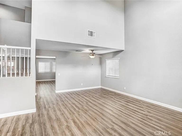 31804 Empresa Cir — Photo 2
