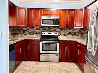 2001 Wharf Ln #0, Lake Worth, FL 33463