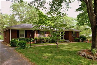 1st image of 409 E Coy Cir