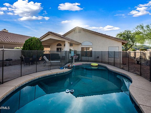 2nd image of 20447 N 40TH Avenue