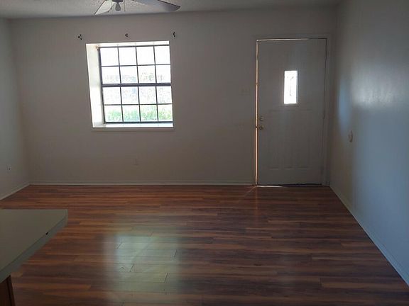 4th image of 817 Mulberry St #C