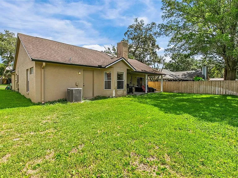 1322 American Elm Dr — Photo 23