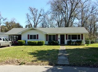 1124 John St, Greenville, MS 38703