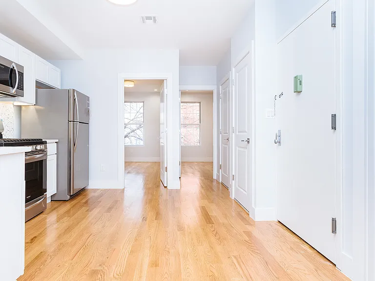 128 India St #3 — Photo 6