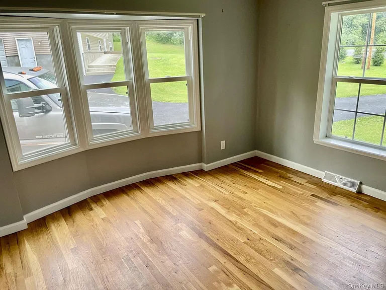 2410 Route 55 #B — Photo 7
