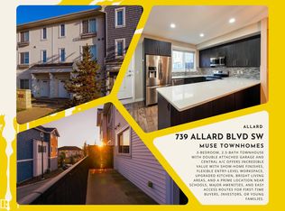 739 Allard Blvd SW, Edmonton, AB T6W3W5