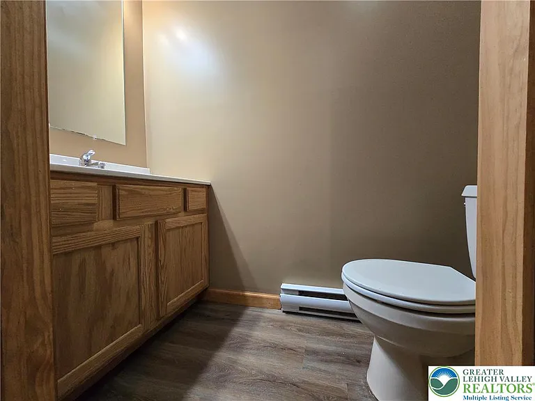 104 Flo Ct — Photo 6