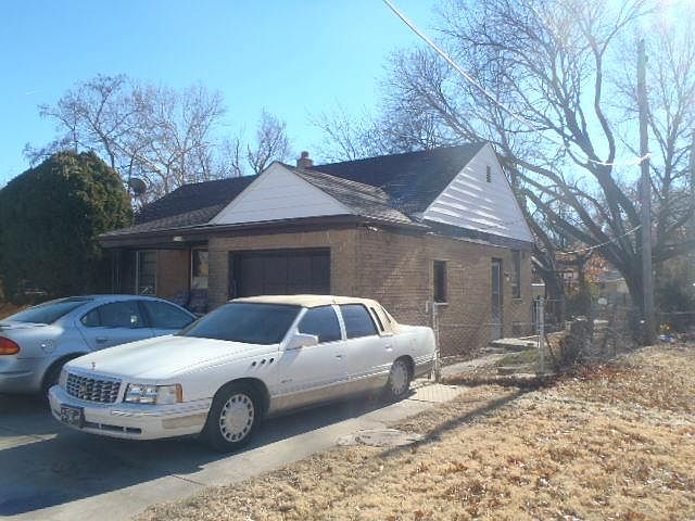 2nd image of 5113 E Mount Vernon Rd