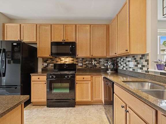5th image of 3421 Rockwell Cir