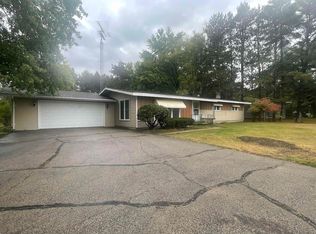 N2706 17th Dr, Wautoma, WI 54982