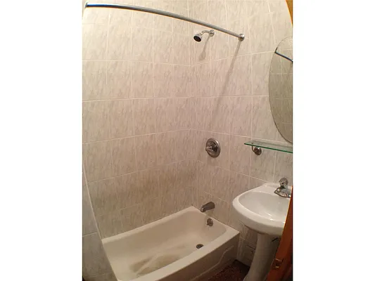 Rented by Douglas Elliman | media 22