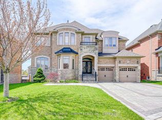6 Flanders Rd, Brampton, ON L6X0W3