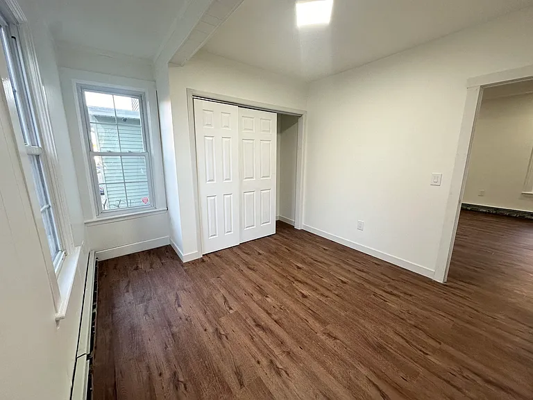 73 Asylum St #1 — Photo 6