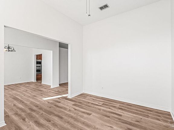 5th image of 4797 Oscar Ln