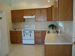 2nd image of 1009 Meadow Brook Dr