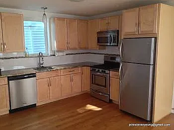 411 Shirley St #2 Photo 1