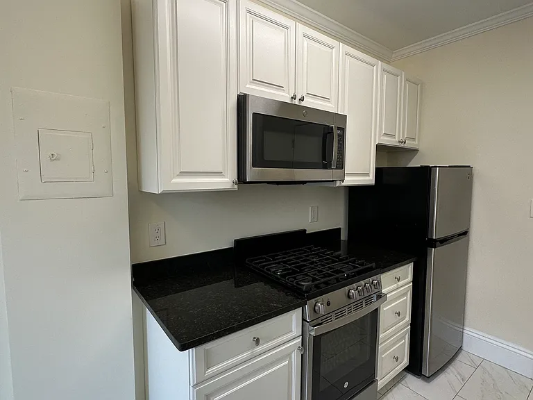 24 Chauncy St #13D — Photo 5