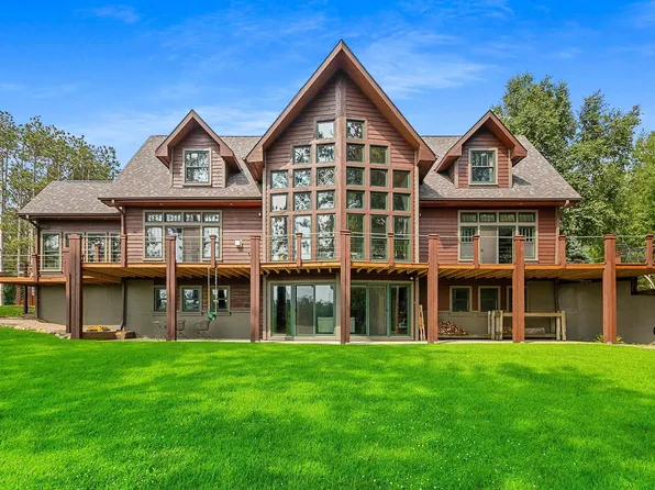 N8271 County Road M, Shiocton, WI 54170