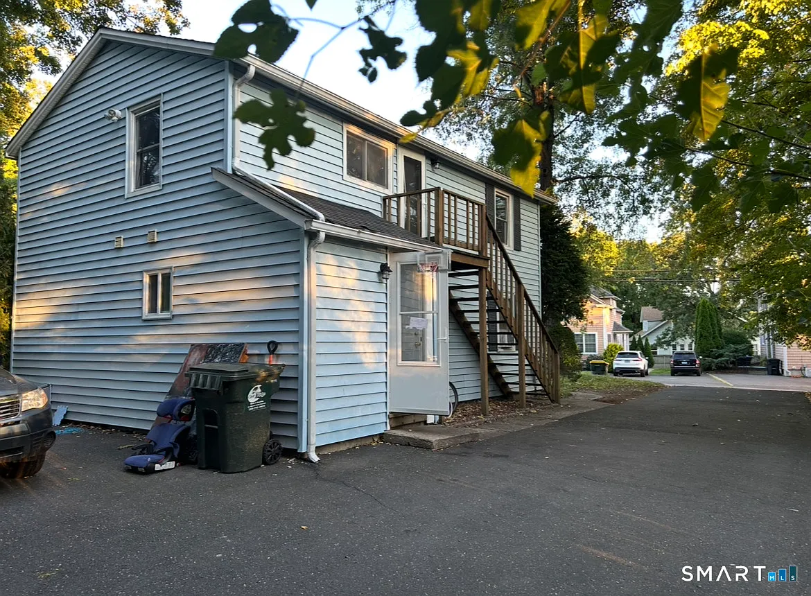 1 bed, 1.0 bath, 540 sqft, $2,100 — Photo 2