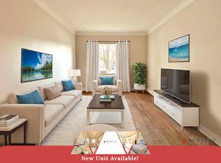 17 Gage Ave S #2, Hamilton, ON L8M3C7