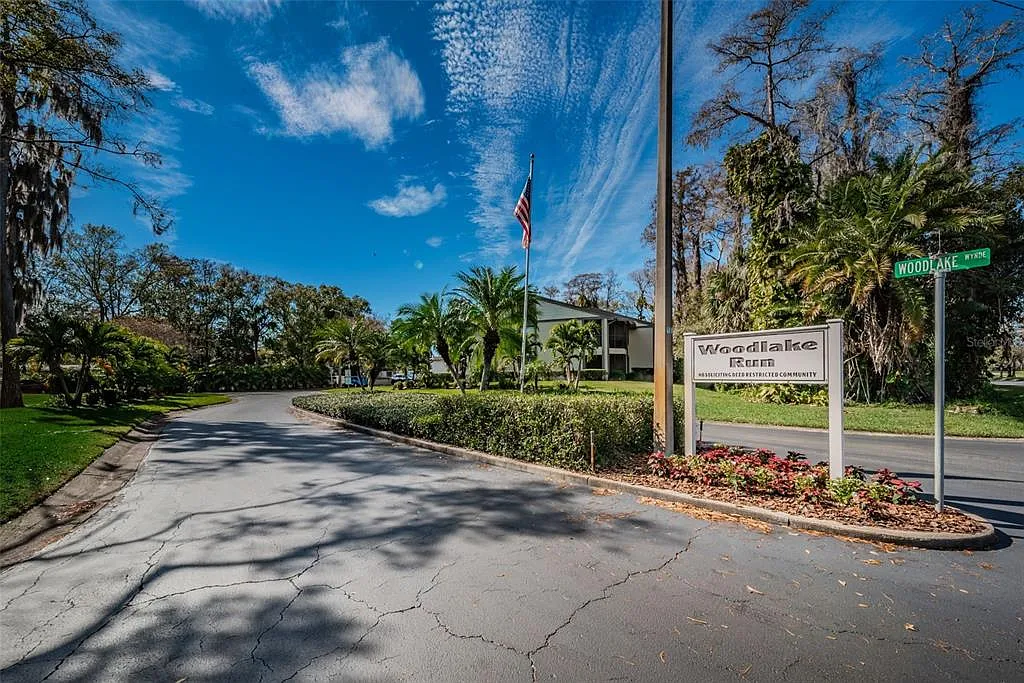 1 bed, 1.0 bath, 674 sqft, $1,625 — Photo 2