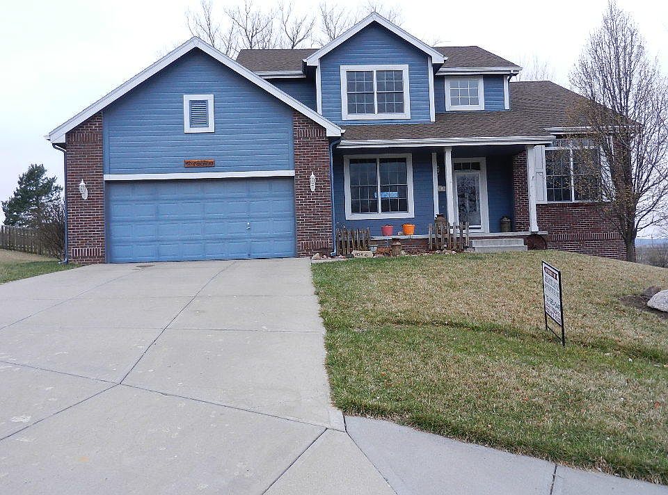 1st image of 1410 Golden Hills Dr