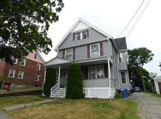 48 Crescent St, Wakefield, MA 01880