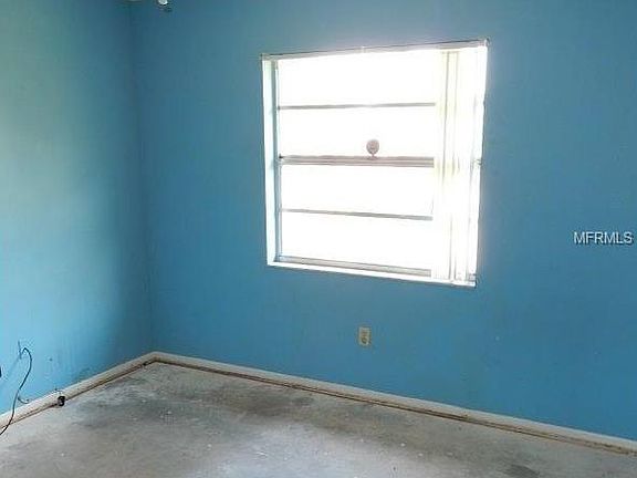 3rd image of 2508 E Yukon St