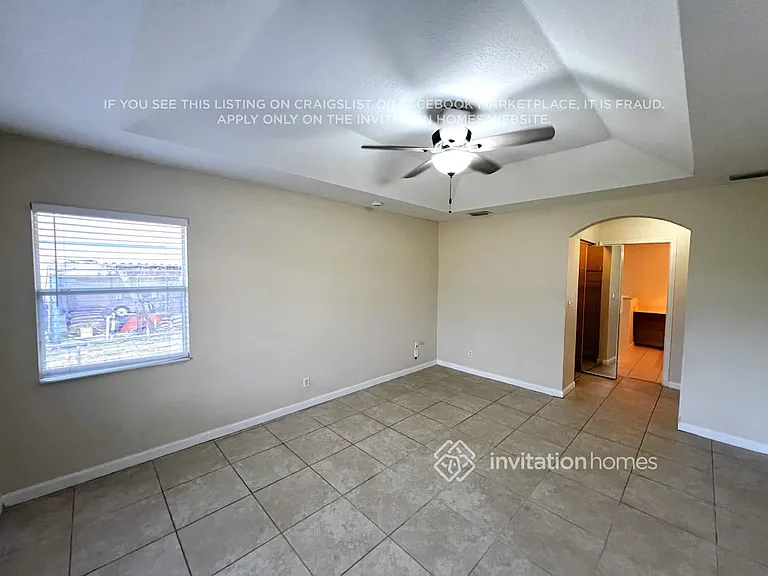 1070 SW Aurelia Ave — Photo 9