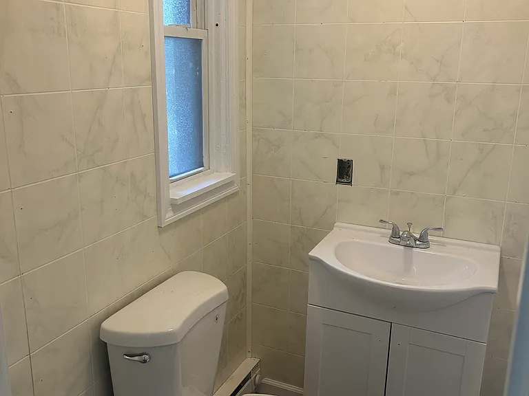 303 Lafayette St #1 — Photo 4