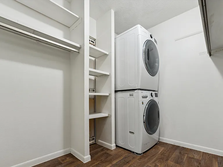 Juniper - 2 Bed / 2 Bath - 1,322 Sq.Ft.