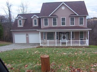 151 Greenhill Dr, Washington, PA 15301