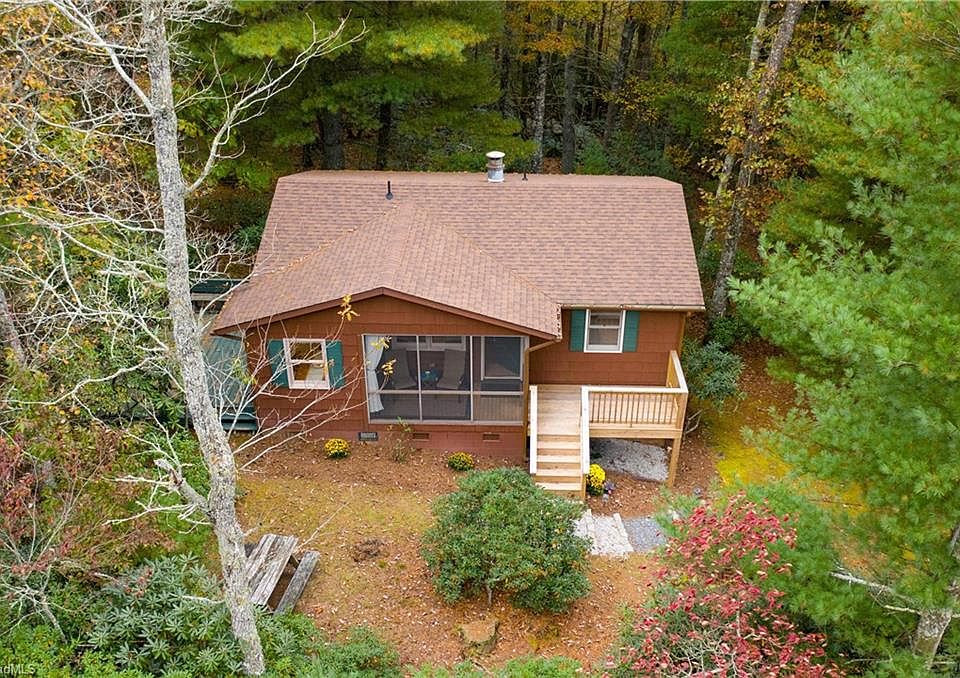 1st image of 100 Little Creek Ln