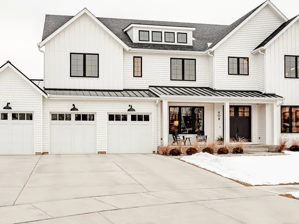 824 W Dorchester St, Palatine, IL 60067
