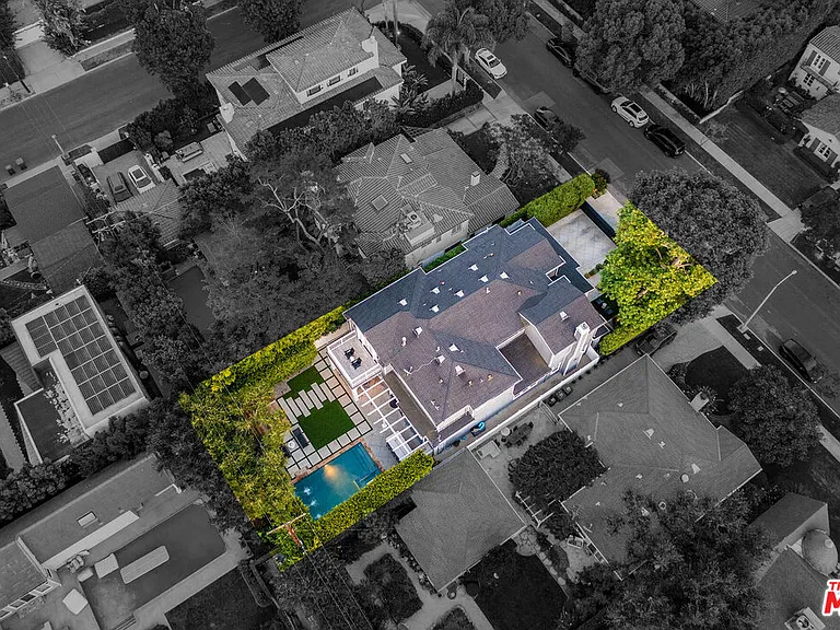 10515 Whipple St — Photo 53