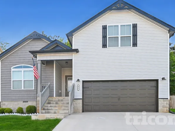 476 Woodtrace Dr, Clarksville, TN 37042