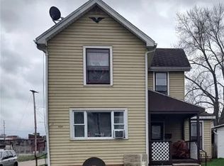 1149 Orchard St, Coshocton, OH 43812
